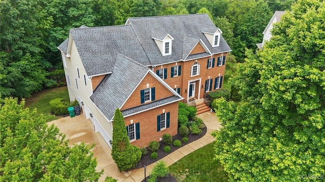 aerial view of property and surrounding area