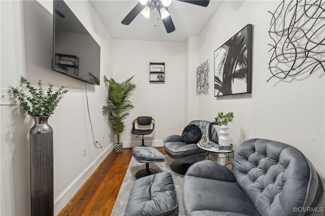 317 N 2nd St Unit B, Richmond, VA 23219 - sitting room featuring wood finished floors, ceiling fan, and baseboards