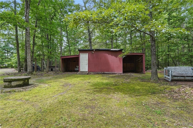 4501 Roxbury Rd, Charles City, VA 23030 - view of grassy yard with a pole building and an outbuilding