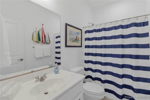 926 Old Saint Johns Rd, Irvington, VA 22480 - bathroom with toilet, vanity, and curtained shower