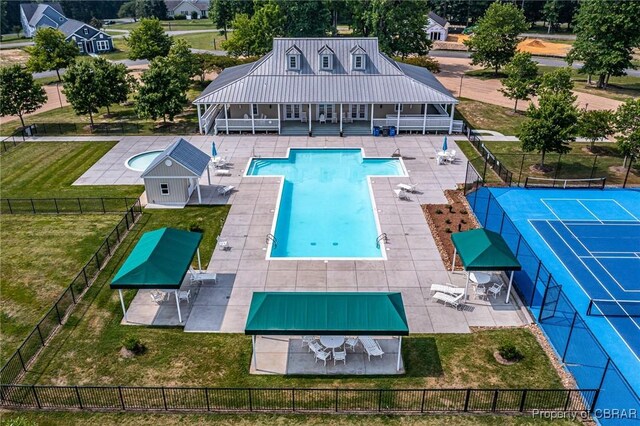 926 Old Saint Johns Rd, Irvington, VA 22480 - view from above of property with a pool