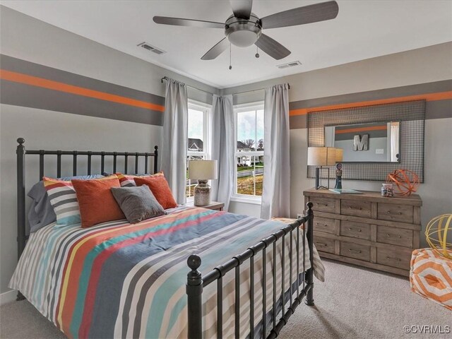 bedroom featuring carpet floors and a ceiling fan