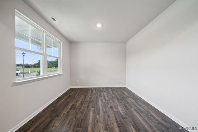 7013 Greenholm Pl, Chesterfield, VA 23234 - spare room with dark wood-style floors, baseboards, and recessed lighting