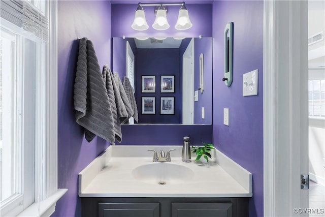 bathroom with vanity