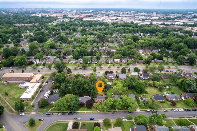 aerial view of property and surrounding area