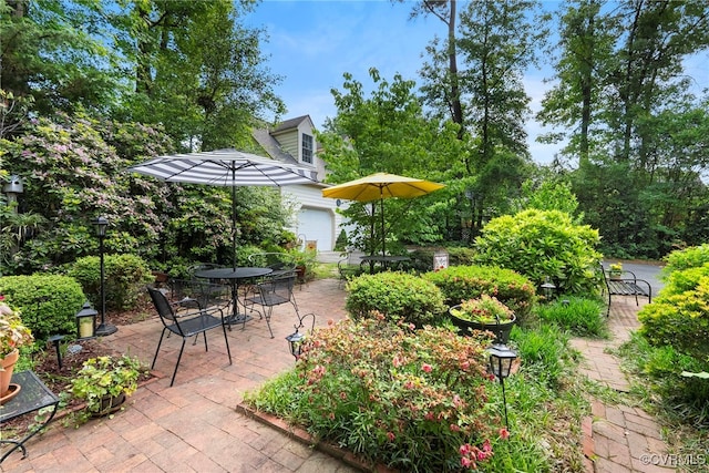 7290 Hill View Dr, Mechanicsville, VA 23111 - view of patio / terrace featuring outdoor dining area