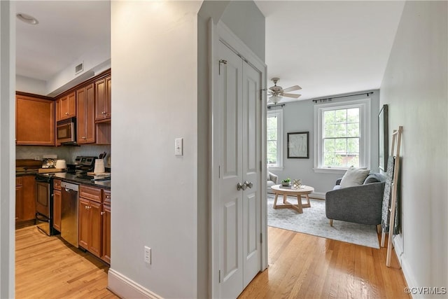 601 Roseneath Rd Unit U11, Richmond, VA 23221 - corridor with light wood-style floors and baseboards