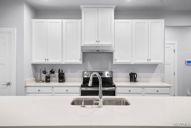 8136 Fedora Dr, Chesterfield, VA 23838 - kitchen featuring under cabinet range hood, stainless steel electric stove, and white cabinetry