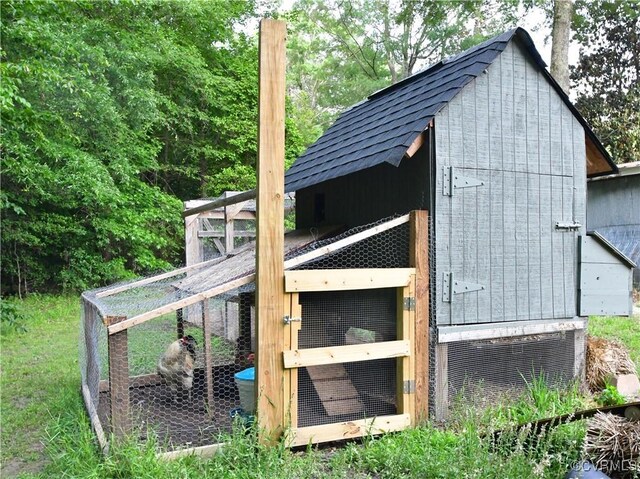 12387 Hanover Courthouse Rd, Hanover, VA 23069 - view of poultry coop