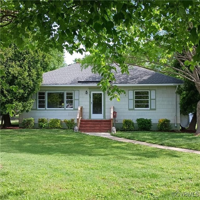 4846 Stanley Dr, Chesterfield, VA 23234 - ranch-style house with entry steps, roof with shingles, and a front yard