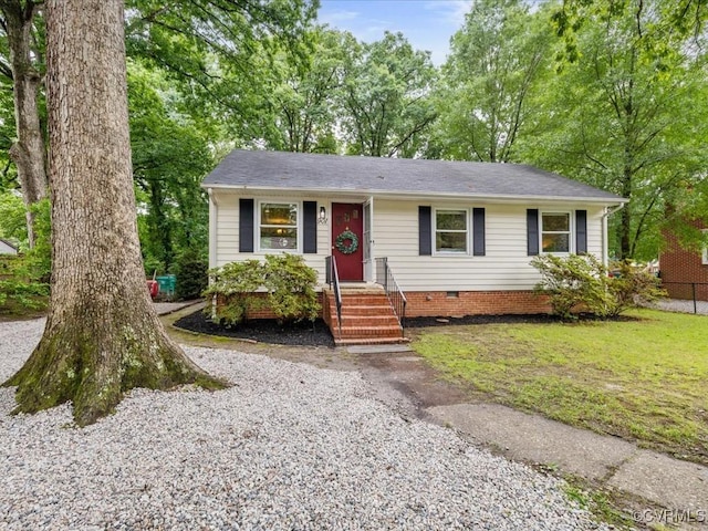 901 Clauson Rd, Richmond, VA 23227 - view of front of property featuring fence and roof with shingles