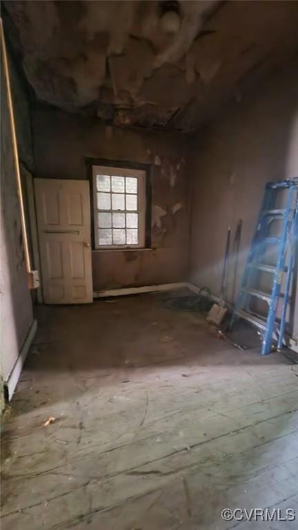 213 E Leigh St, Richmond, VA 23219 - view of unfurnished room