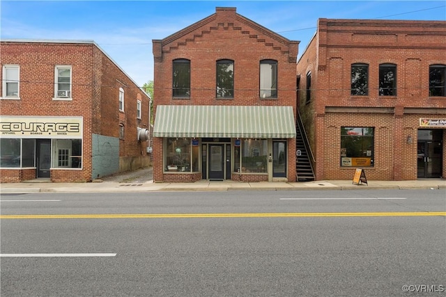215 W Third St, Farmville, VA 23901 - photo 2