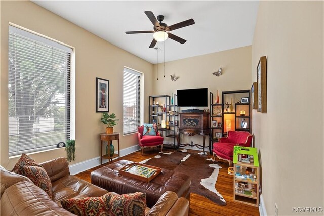 215 W Third St, Farmville, VA 23901 - photo 32