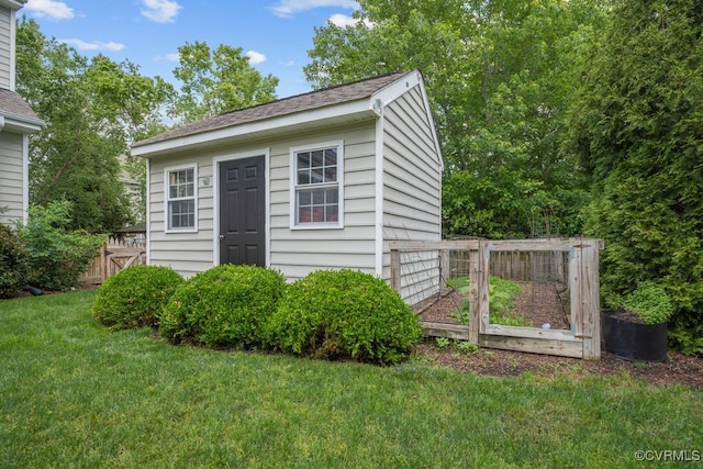 view of outbuilding featuring an outbuilding