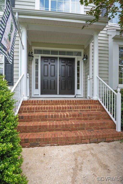view of exterior entry