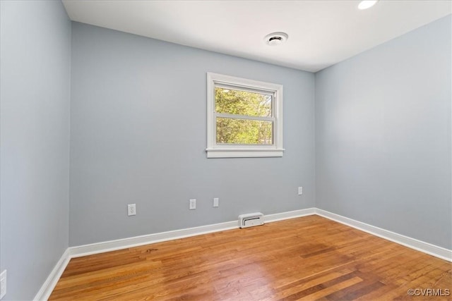 2519 Deerfield Dr, Petersburg, VA 23805 - unfurnished room featuring wood finished floors and baseboards