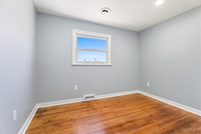 2519 Deerfield Dr, Petersburg, VA 23805 - unfurnished room with wood finished floors and baseboards