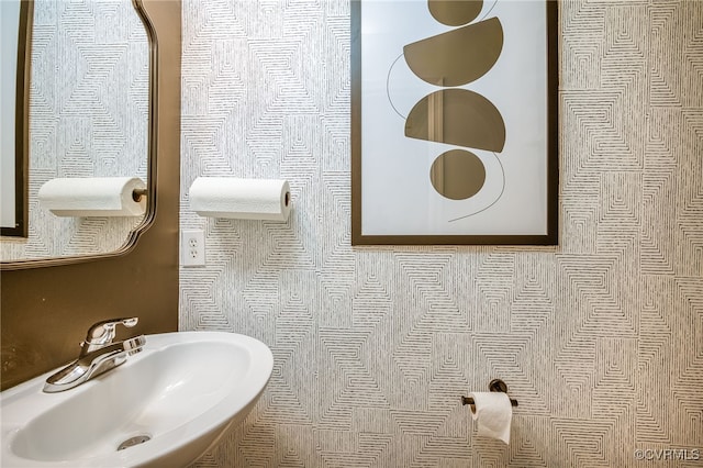7107 Dortonway Pl, Chesterfield, VA 23832 - bathroom featuring a sink