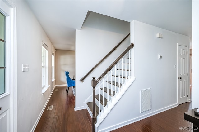 7107 Dortonway Pl, Chesterfield, VA 23832 - staircase with wood finished floors and baseboards