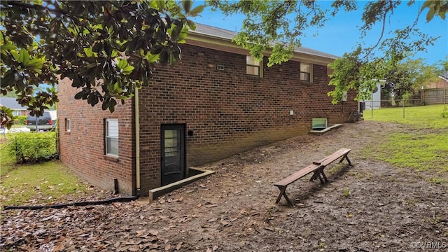 14 Gloucester Cir, Petersburg, VA 23803 - view of side of property with brick siding