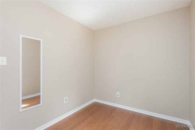 6006 Meadwood Cir, North Chesterfield, VA 23234 - unfurnished room featuring wood finished floors and baseboards