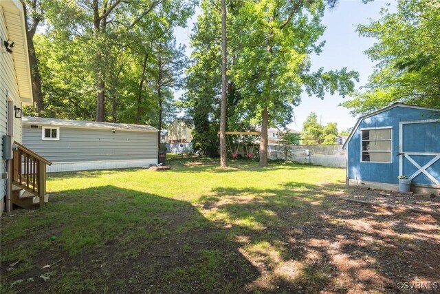 6006 Meadwood Cir, North Chesterfield, VA 23234 - view of yard with a shed