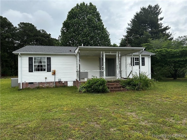 1097 Ebenezer Church Rd, Cobbs Creek, VA 23035 - manufactured / mobile home featuring covered porch, a front yard, and crawl space