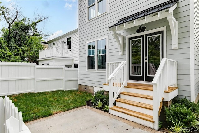 2207 Fairmount Ave, Richmond, VA 23223 - view of exterior entry featuring a patio area and crawl space