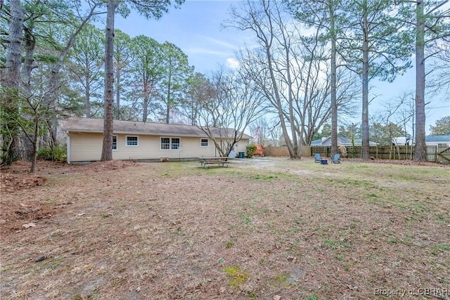 3438 Vaughan Creek Dr, Hayes, VA 23072 - view of yard