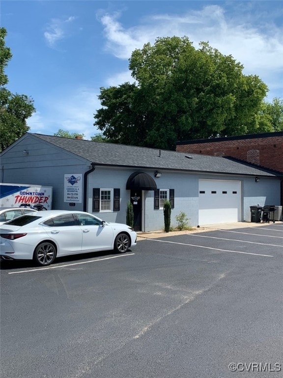225 N S St, Petersburg, VA 23803 - view of front facade with roof with shingles