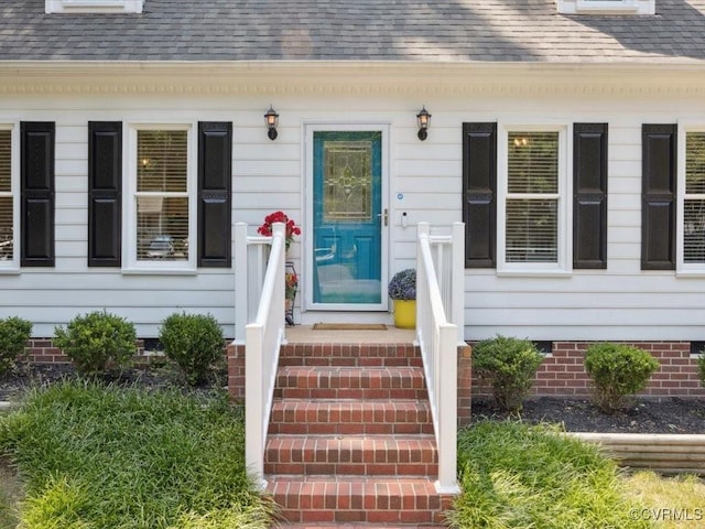 2004 Deer Meadow Ct, Chesterfield, VA 23112 - doorway to property with a shingled roof and crawl space