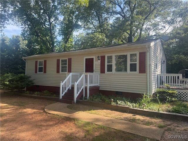 13107 Five Forks Rd, Amelia Courthouse, VA 23002 - view of front of house featuring crawl space