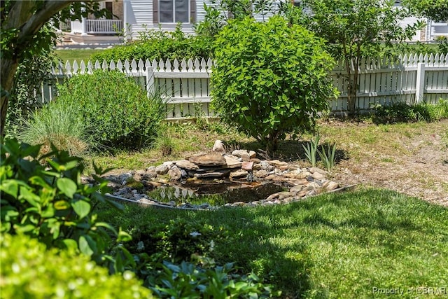 20 Winstead Dr, Irvington, VA 22480 - view of yard with a small pond