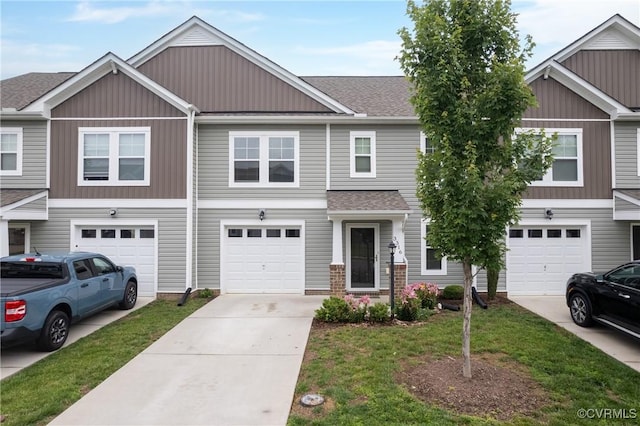 3316 New Heritage Loop, Henrico, VA 23231 - view of property featuring concrete driveway, a shingled roof, a garage, and a front yard