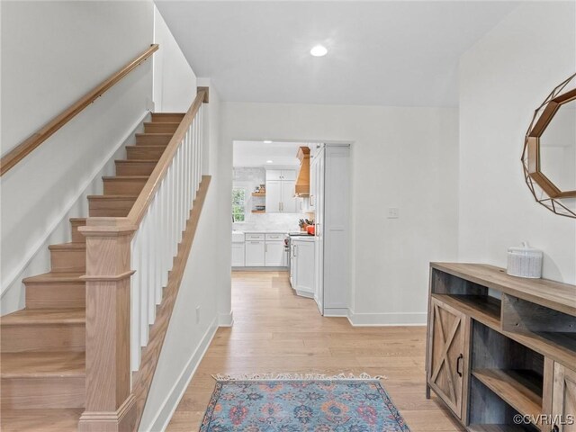 200 N Ridge Rd, Henrico, VA 23229 - staircase featuring wood finished floors, recessed lighting, and baseboards