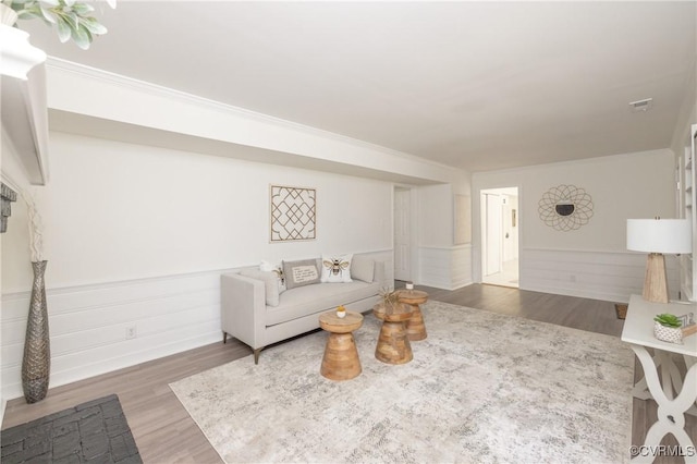 13119 Glenmeadow Ct, Midlothian, VA 23114 - living room featuring wood finished floors and crown molding