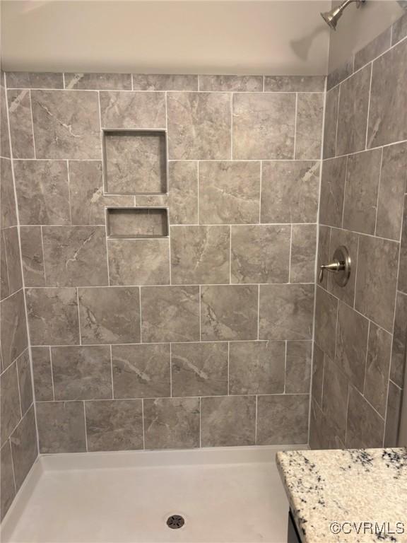 23766 Kings Hwy, Warsaw, VA 22572 - full bath featuring a tile shower