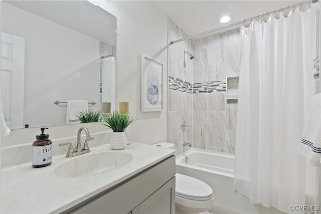 1117 N 31st St, Richmond, VA 23223 - full bath featuring vanity, shower / tub combo, and recessed lighting