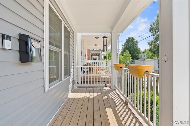 1117 N 31st St, Richmond, VA 23223 - view of wooden deck