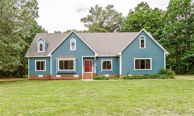 8011 Wood Dr, Disputanta, VA 23842 - view of front facade with crawl space, a front yard, and a shingled roof