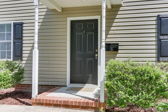 1928 Box St, Hampton, VA 23661 - view of property entrance