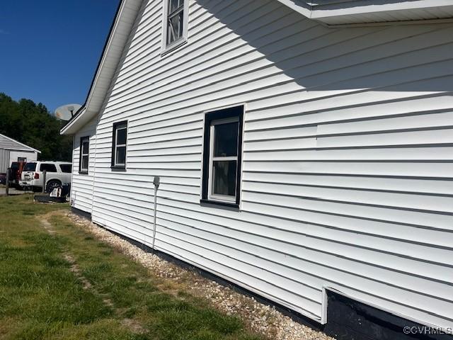 272 Deer Run Trl, Saint Stephens Church, VA 23148 - view of home's exterior featuring a yard