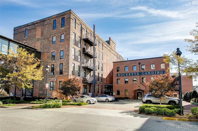 251 Rocketts Way Unit 210, Henrico, VA 23231 - view of apartment building / complex