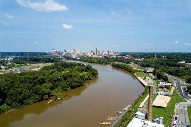 251 Rocketts Way Unit 210, Henrico, VA 23231 - view of urban area with a large body of water