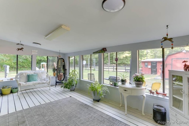 9361 Sheldon Ln, Gloucester, VA 23061 - sunroom featuring vaulted ceiling
