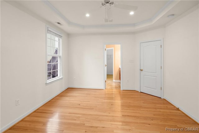 3907 Currier Ct, Chester, VA 23831 - empty room featuring a tray ceiling, light wood-style flooring, baseboards, ceiling fan, and recessed lighting