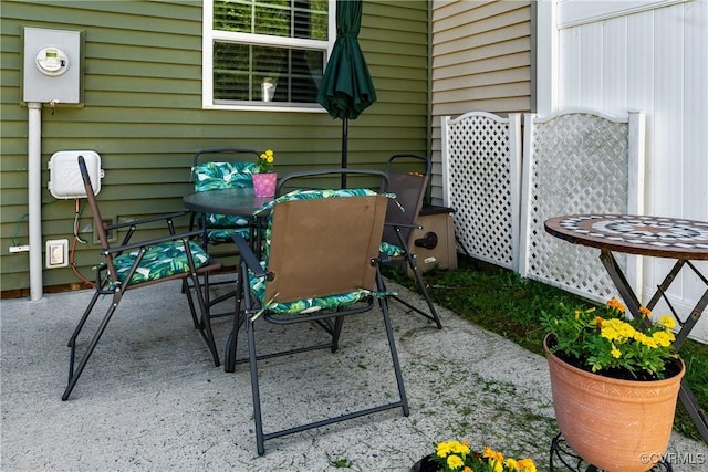 8910 Ringview Dr, Mechanicsville, VA 23116 - view of patio