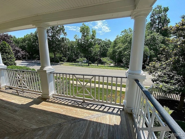 15836 Hampton Park Cir, Chesterfield, VA 23832 - porch with view of scattered trees