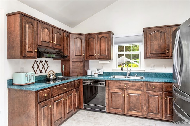 1724 Villageway Dr, Henrico, VA 23229 - kitchen with black appliances, a sink, under cabinet range hood, dark countertops, and high vaulted ceiling